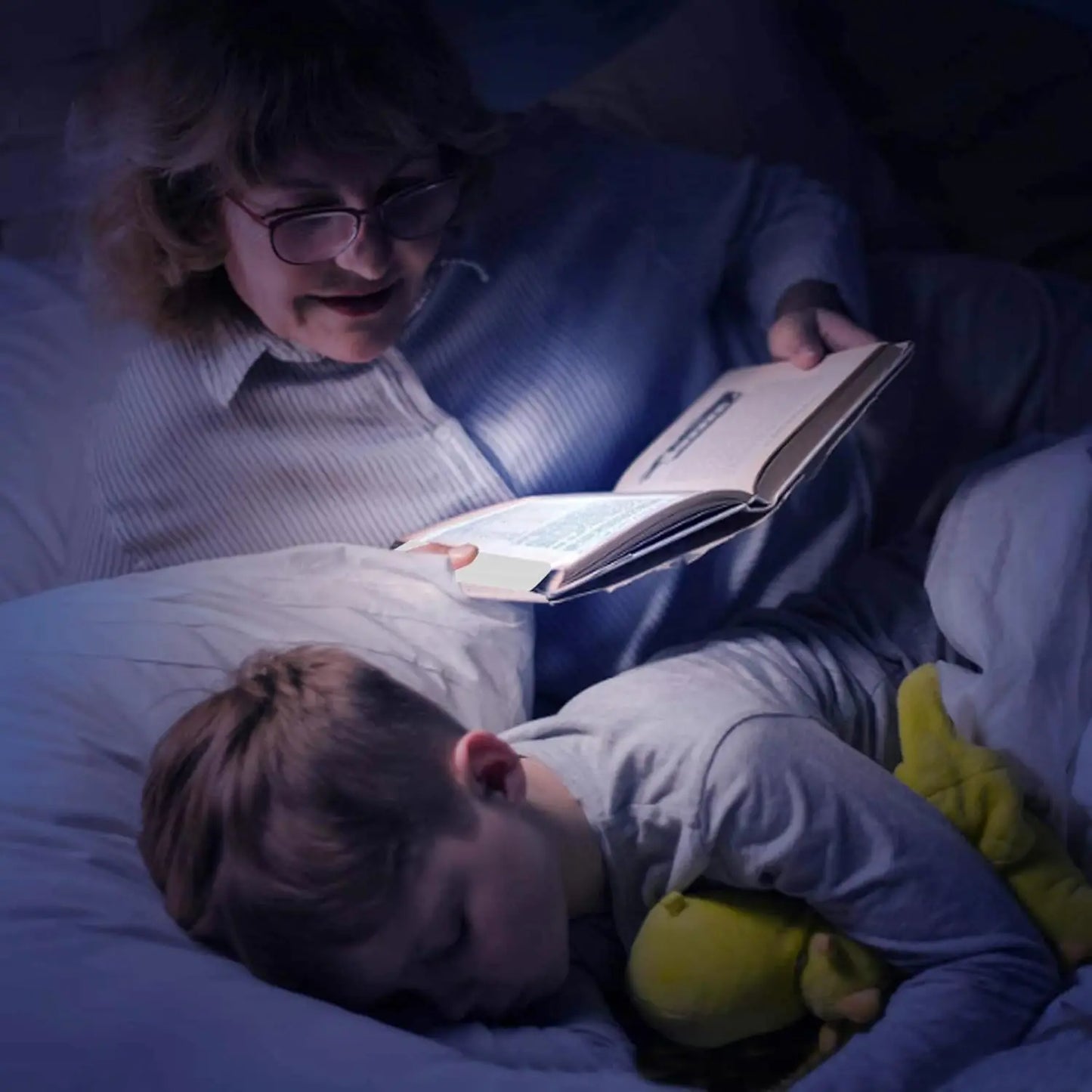 1 PCS Rechargeable Flat LED Book Light For Reading In Bed Ultra Thin Wireless Bookmark Lamp Panel For Night Use Page Illuminator - zyntrixe