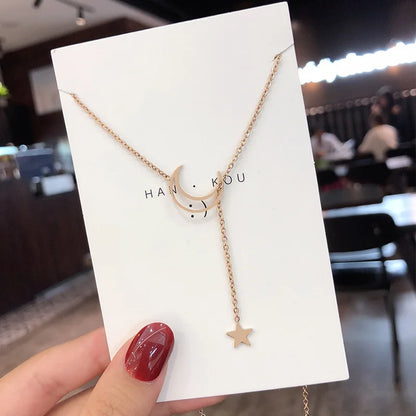 Moon & Star Pendant Choker Necklace - Gold Alloy Charm Chain - zyntrixe
